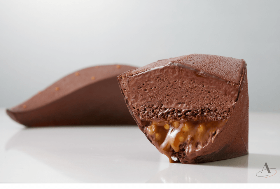sustainable mold petit gateaux chocolate