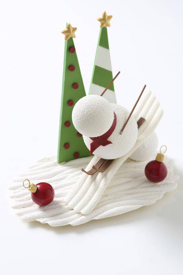 Seasonal Figure