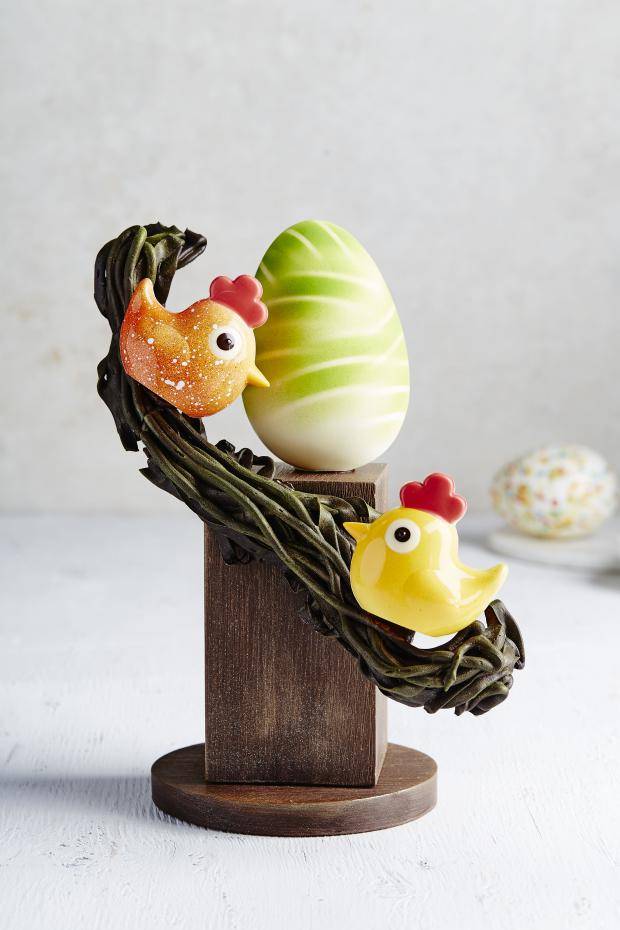 Easter hens