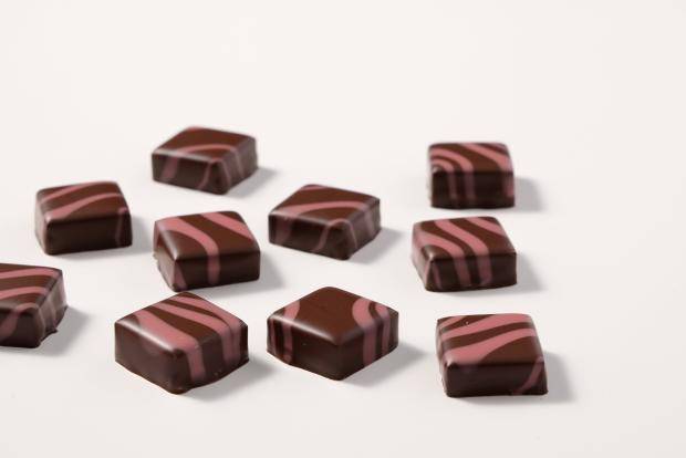 marbled ruby framed ganache