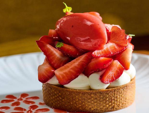 strawberry tart