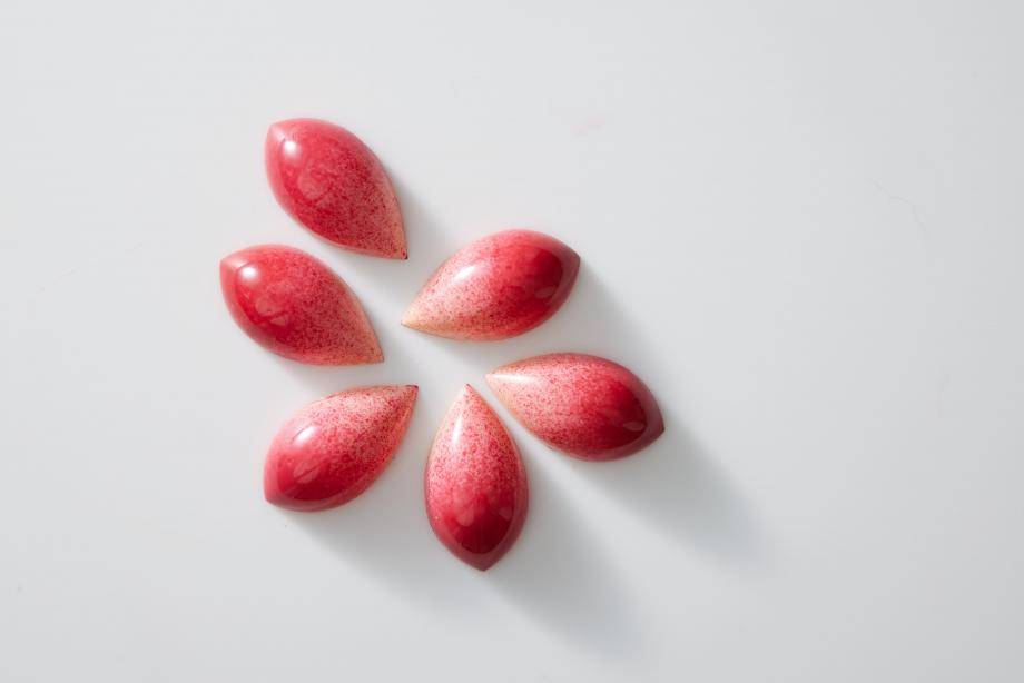 tear drop bonbons