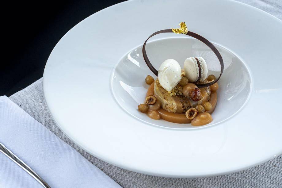 A plated dessert from Chef Oskar Wierwiorski