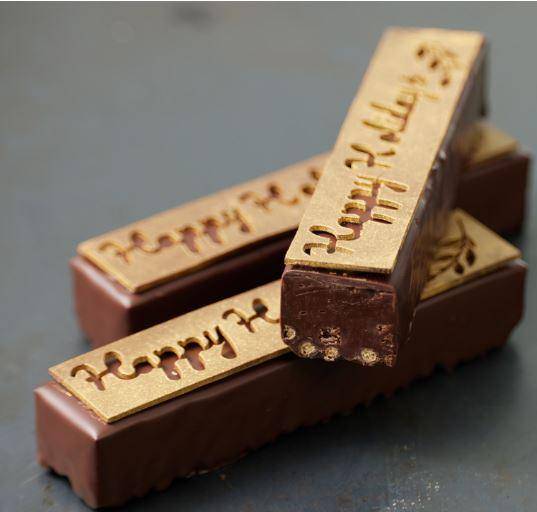 holiday gift bars with hazelnut