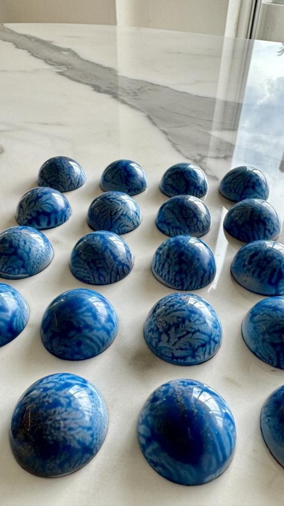 Marble pralines