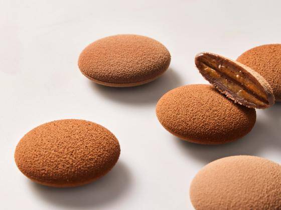 small chocolate disks